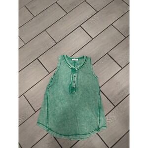 NWOT ZENANA Acid Wash‎ Green Sleeveless Henley Tunic Tank Top Women Y88